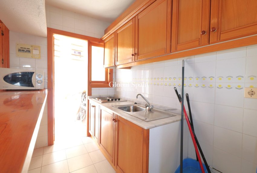 Venta - APARTAMENTO -
TORREVIEJA - La Veleta