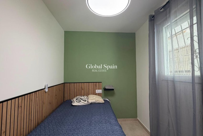 Venta - APARTAMENTO -
TORREVIEJA - La Veleta