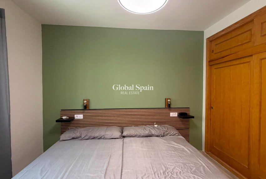 Venta - APARTAMENTO -
TORREVIEJA - La Veleta