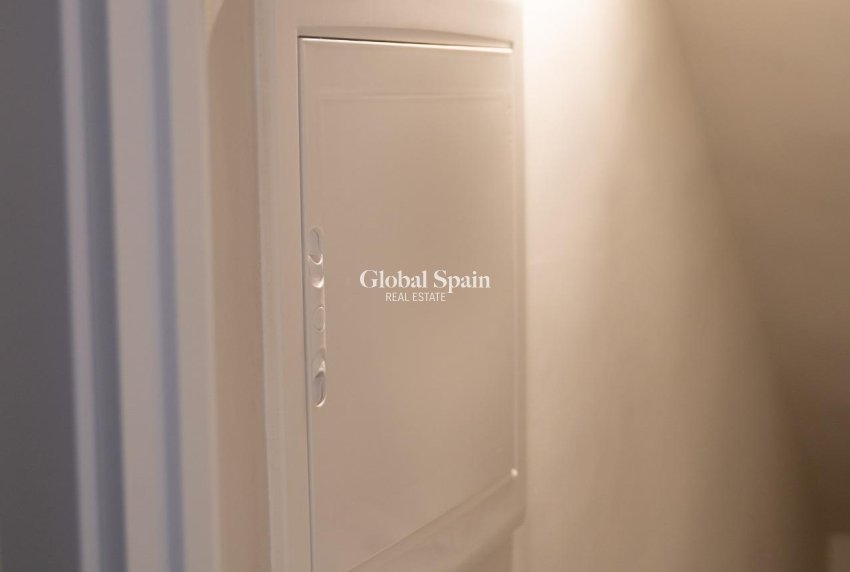 Venta - APARTAMENTO -
TORREVIEJA - La Veleta