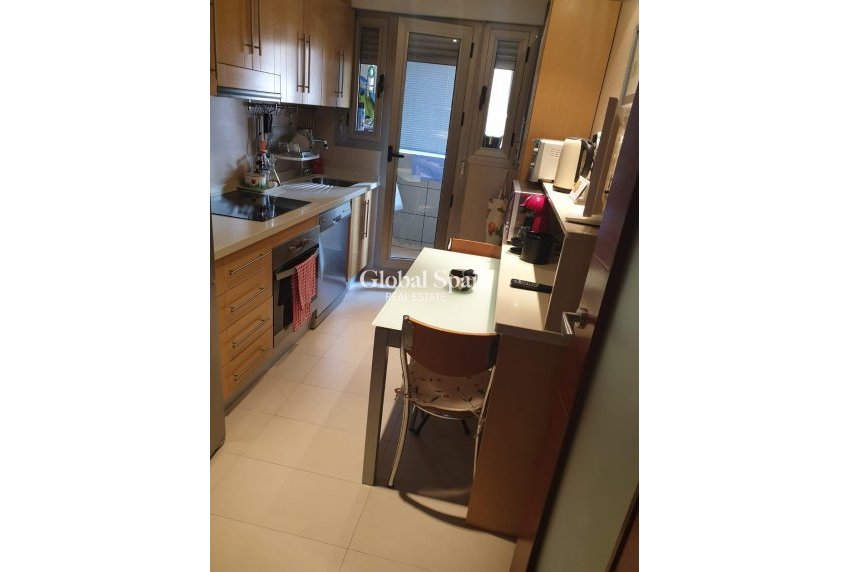 Venta - APARTAMENTO -
TORREVIEJA - Las Piscinas Naturales