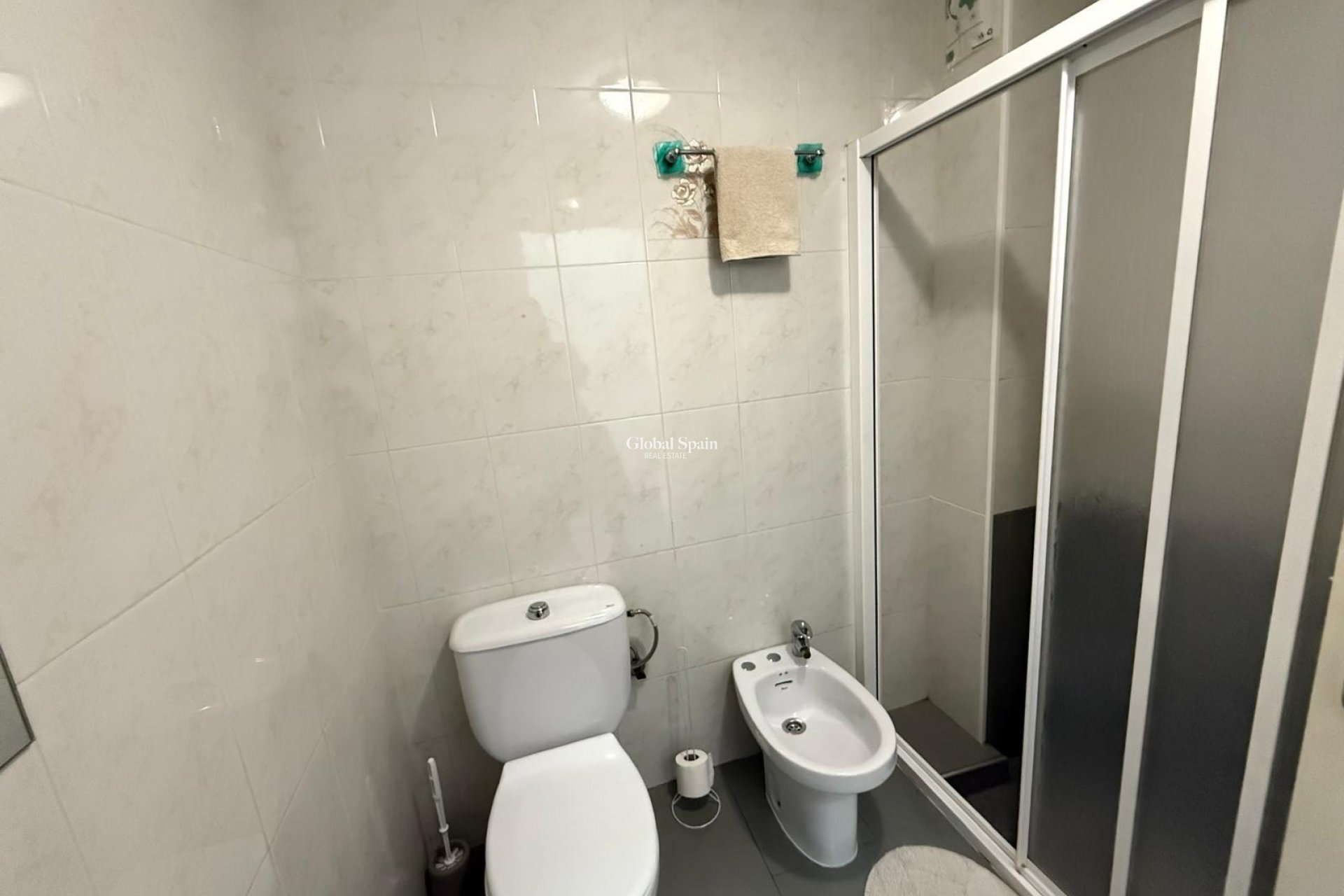 Venta - APARTAMENTO -
TORREVIEJA - Las Piscinas Naturales