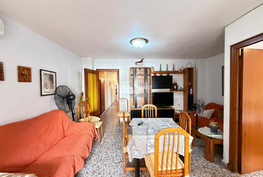 Venta - APARTAMENTO -
TORREVIEJA - Las Piscinas Naturales