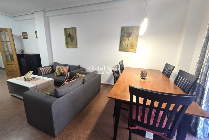 Venta - APARTAMENTO -
TORREVIEJA - Las Piscinas Naturales