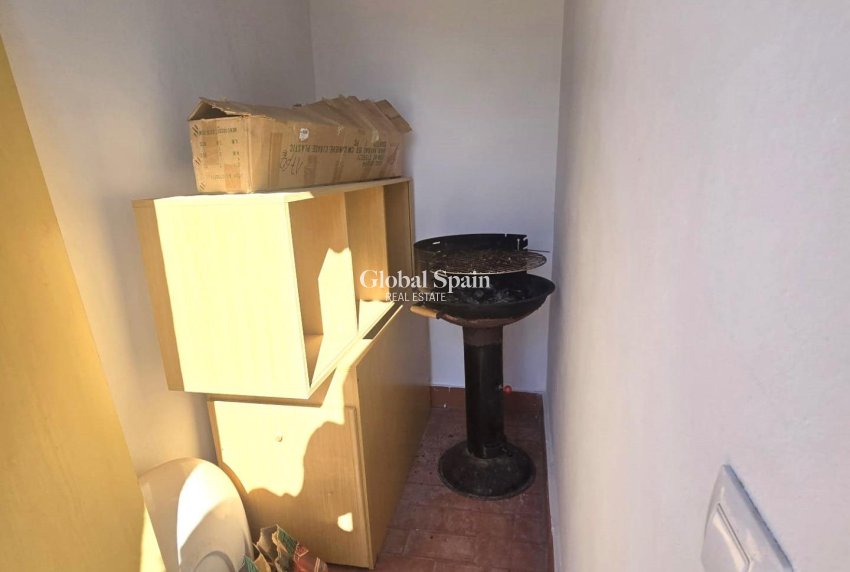 Venta - APARTAMENTO -
TORREVIEJA - Las Piscinas Naturales