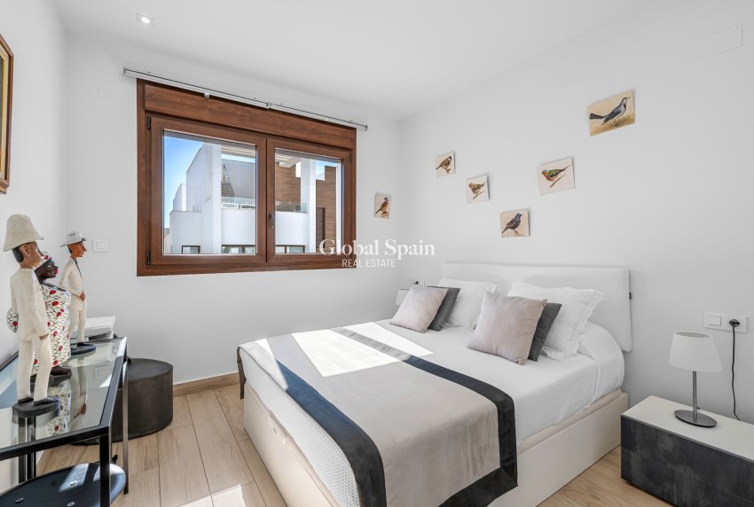 Venta - APARTAMENTO -
TORREVIEJA - Los Balcones - Los Altos del Edén