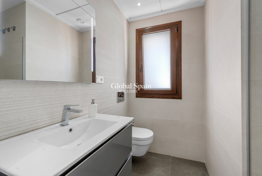 Venta - APARTAMENTO -
TORREVIEJA - Los Balcones - Los Altos del Edén