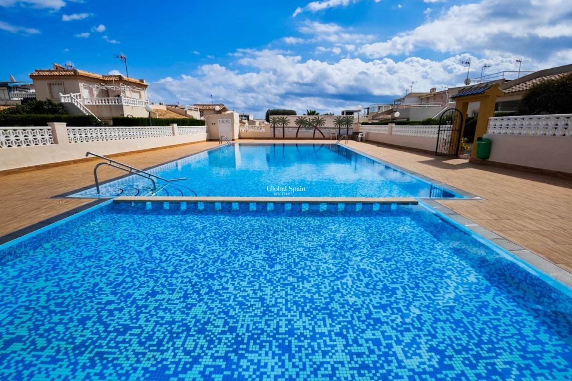 Venta - APARTAMENTO -
TORREVIEJA - LOS BALCONES - LOS ALTOS