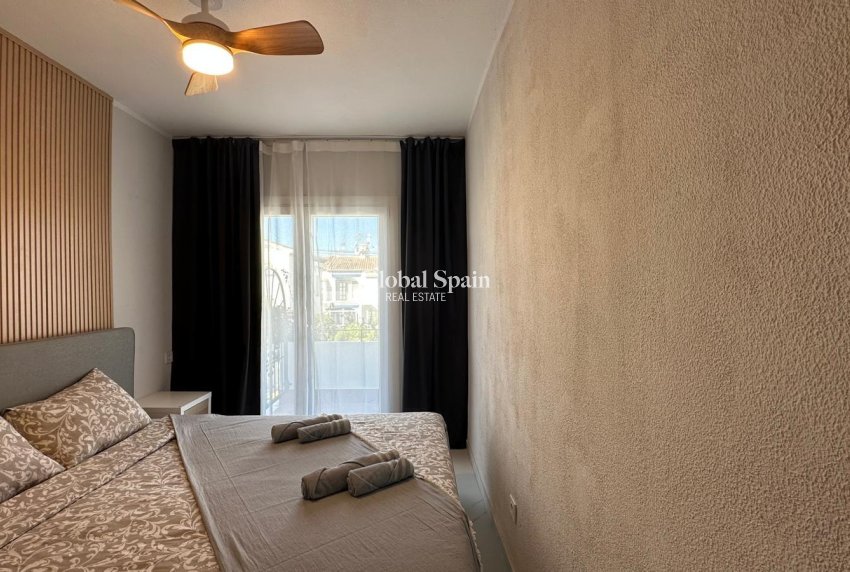 Venta - APARTAMENTO -
TORREVIEJA - LOS BALCONES - LOS ALTOS