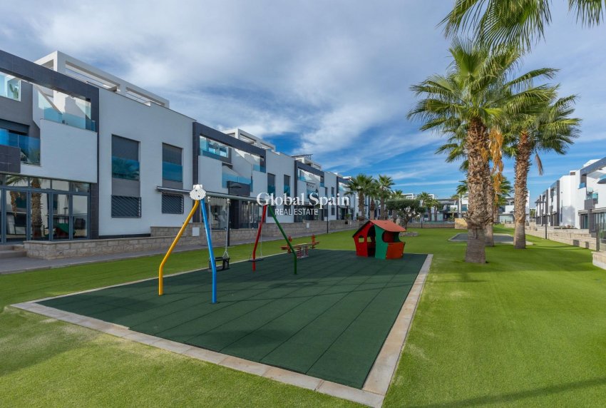 Venta - APARTAMENTO -
TORREVIEJA - LOS BALCONES - LOS ALTOS
