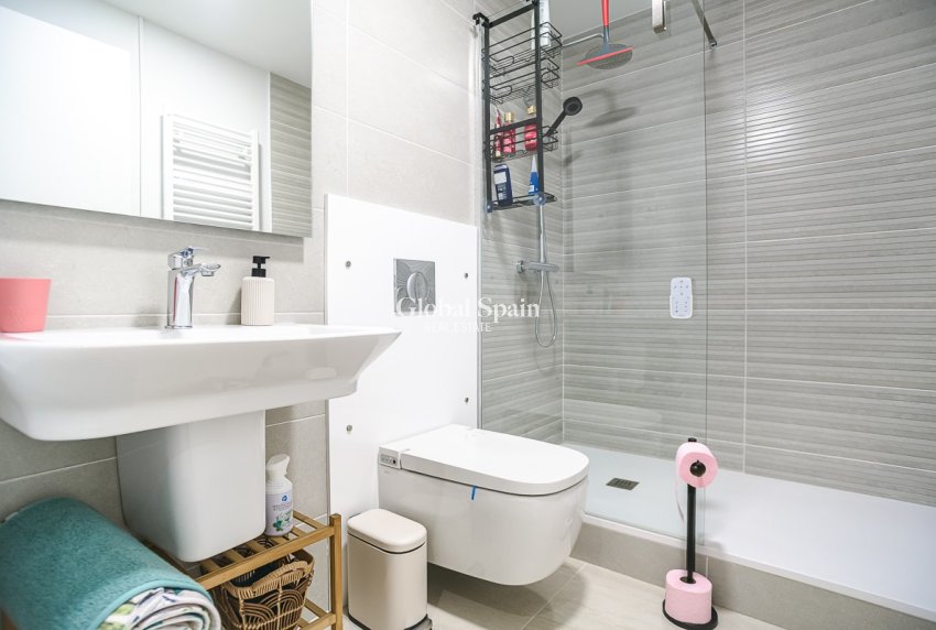 Venta - APARTAMENTO -
TORREVIEJA - LOS BALCONES - LOS ALTOS