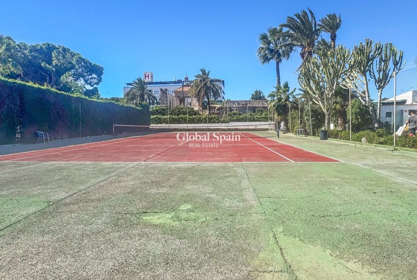 Venta - APARTAMENTO -
TORREVIEJA - LOS BALCONES - LOS ALTOS