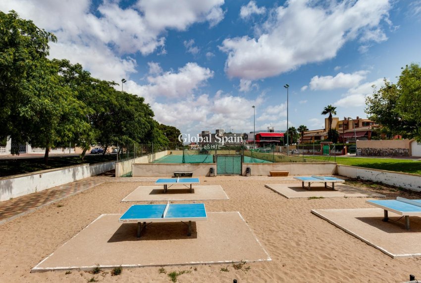 Venta - APARTAMENTO -
TORREVIEJA - LOS BALCONES - LOS ALTOS