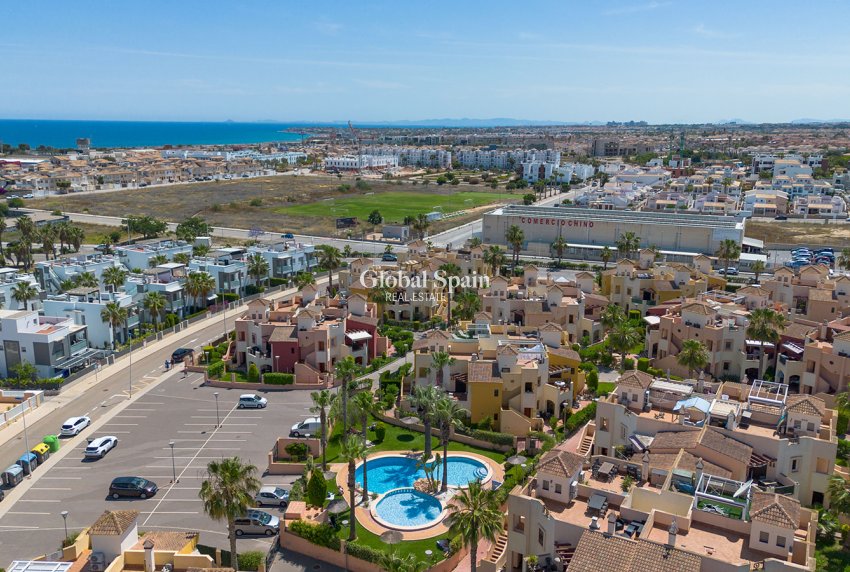 Venta - Apartamento -
TORREVIEJA - LOS BALCONES - LOS ALTOS