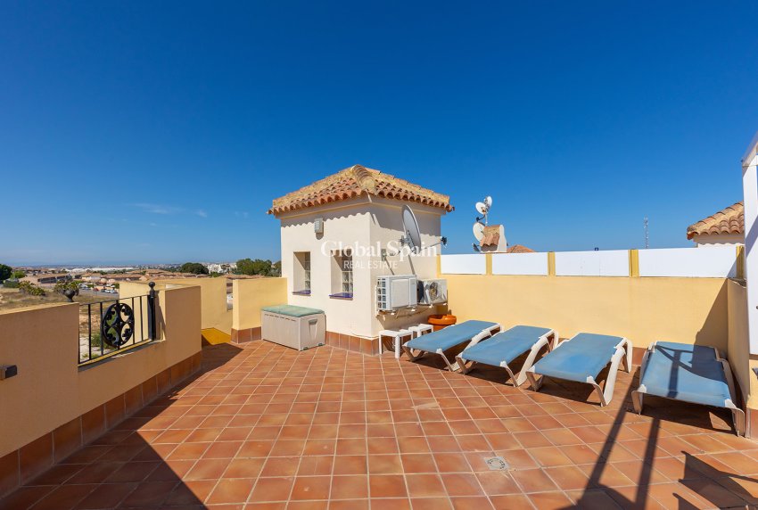 Venta - Apartamento -
TORREVIEJA - LOS BALCONES - LOS ALTOS