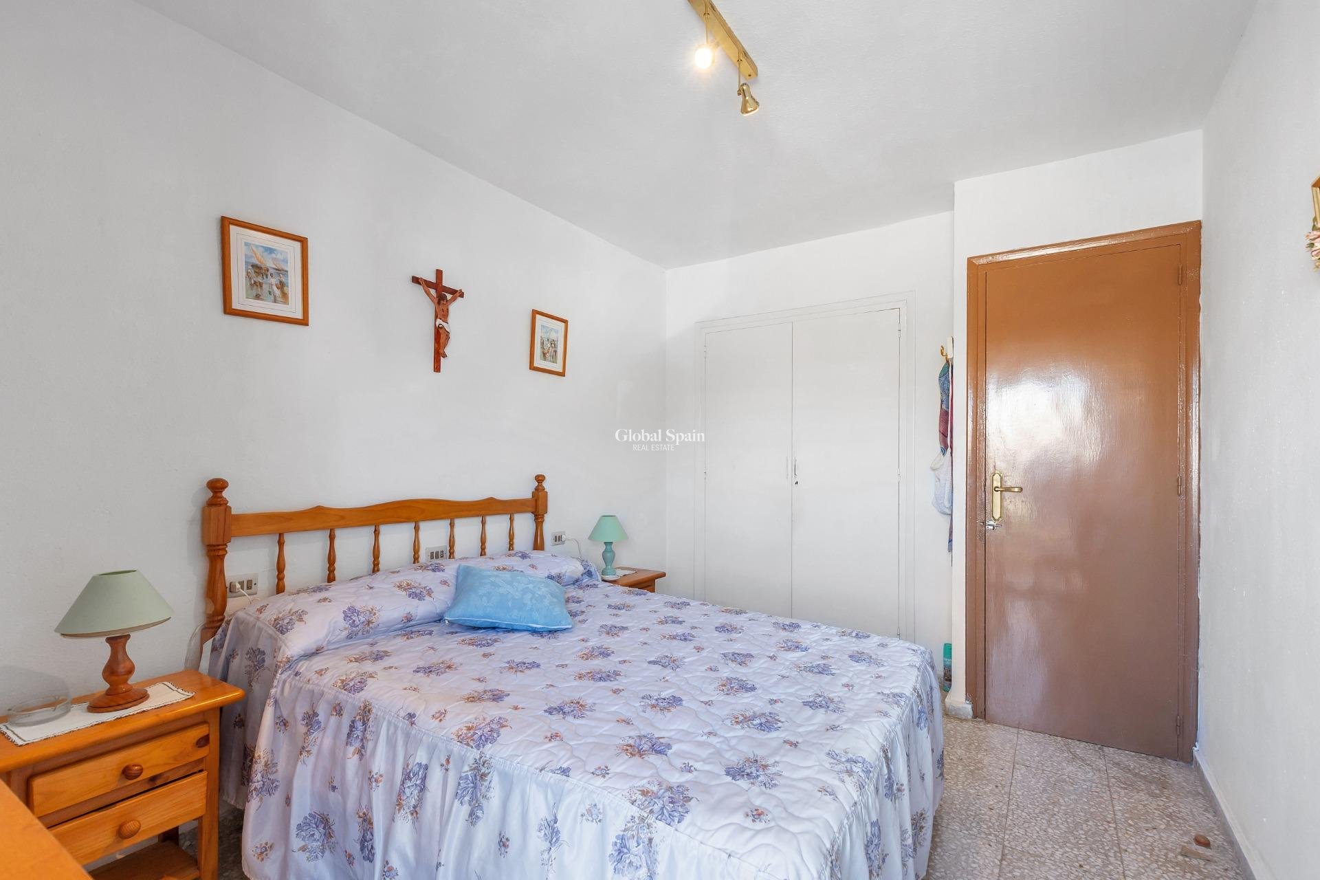 Venta - APARTAMENTO -
TORREVIEJA - Los Europeos
