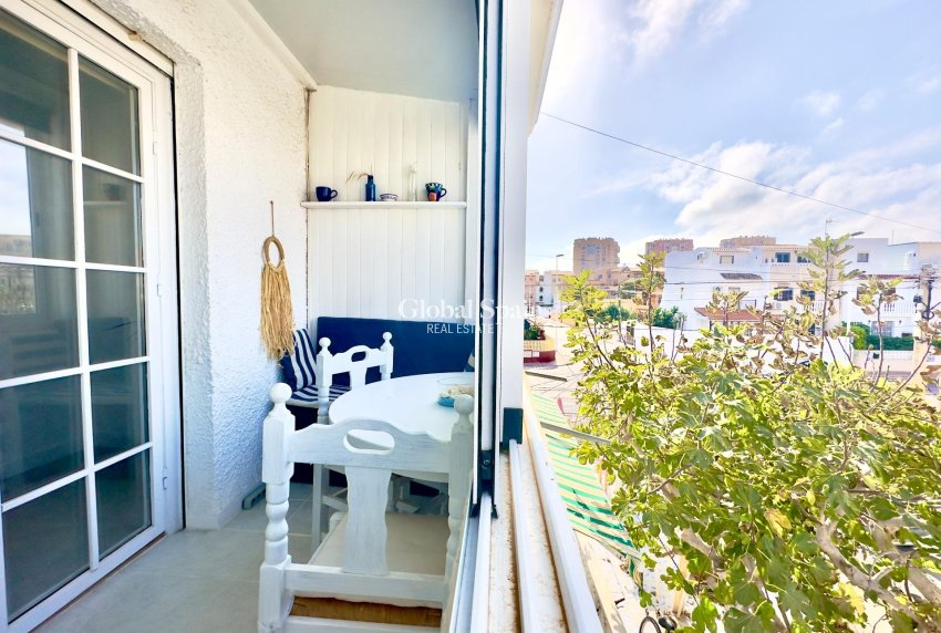 Venta - Apartamento -
TORREVIEJA - Los Frutales