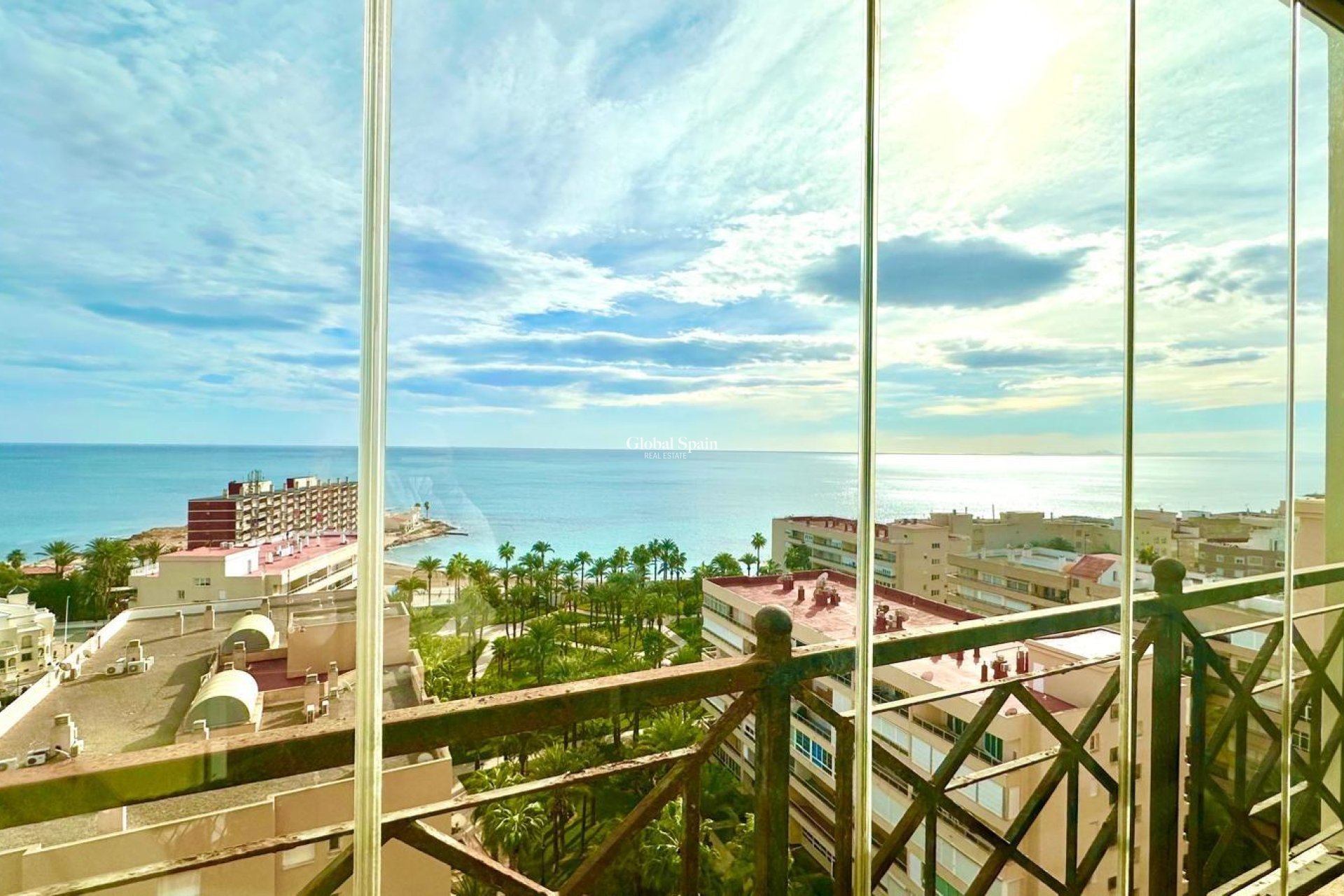 Venta - APARTAMENTO -
TORREVIEJA - Los Frutales