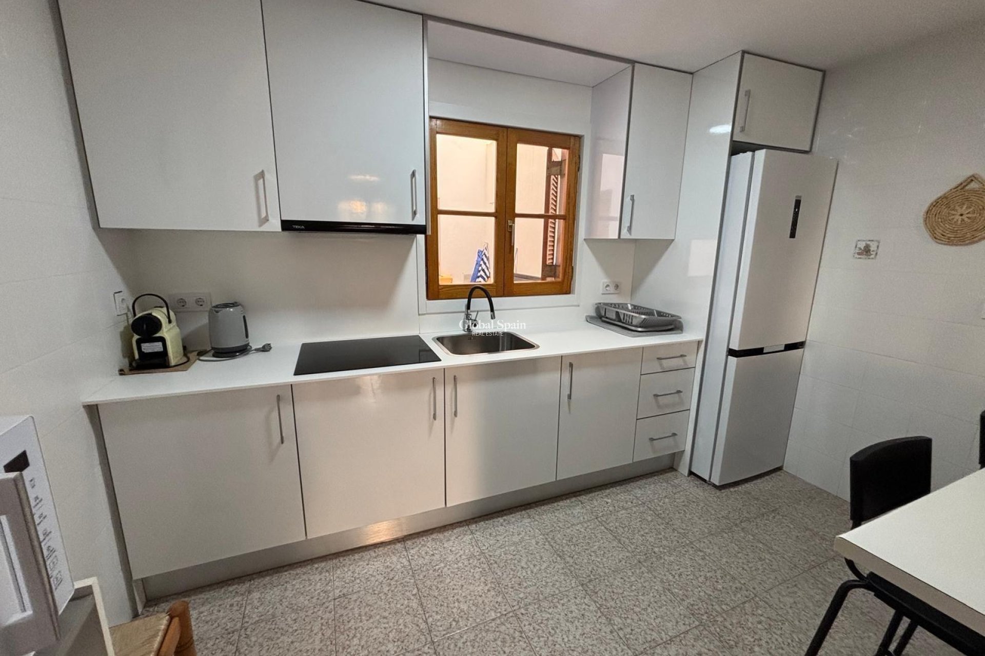 Venta - APARTAMENTO -
TORREVIEJA - Los Frutales