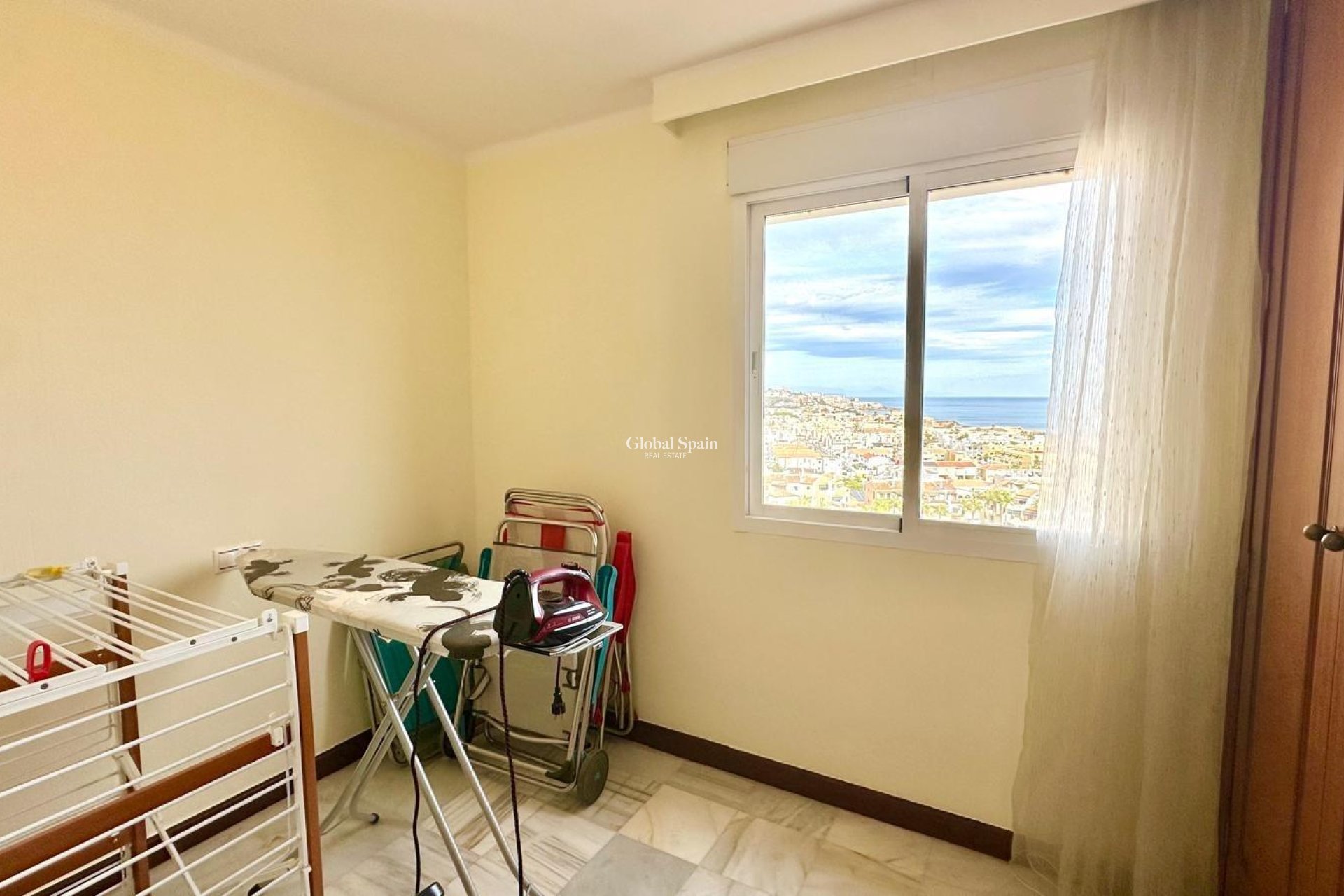 Venta - APARTAMENTO -
TORREVIEJA - Los Frutales
