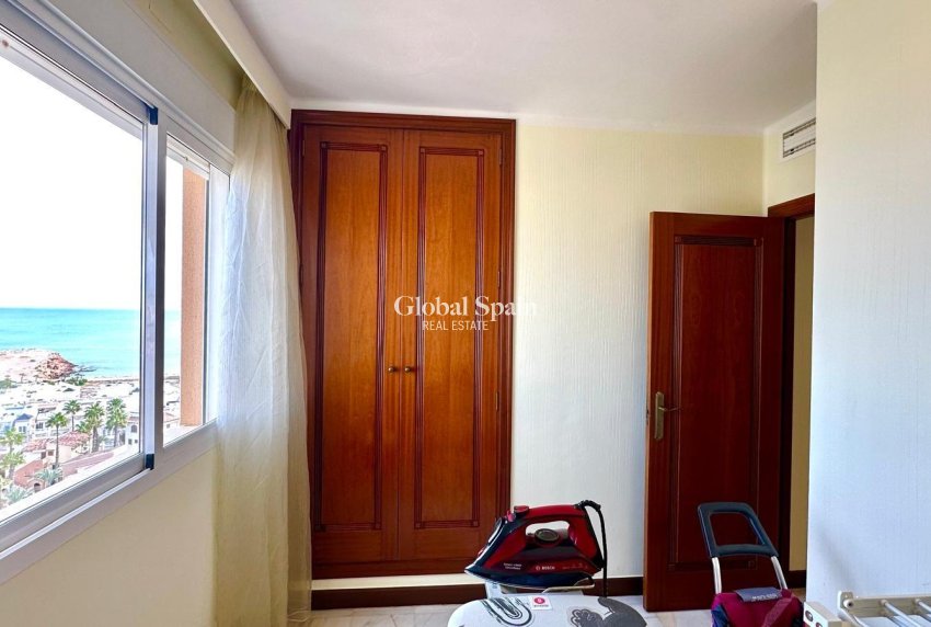 Venta - APARTAMENTO -
TORREVIEJA - Los Frutales