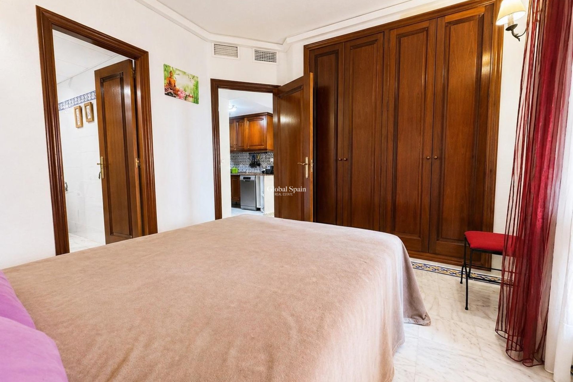 Venta - APARTAMENTO -
TORREVIEJA - Los Frutales
