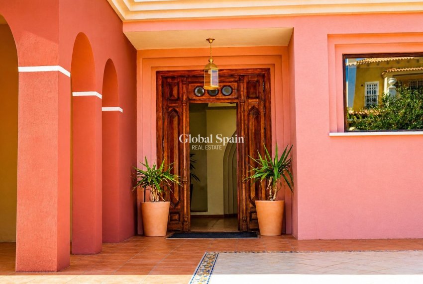 Venta - APARTAMENTO -
TORREVIEJA - Los Frutales