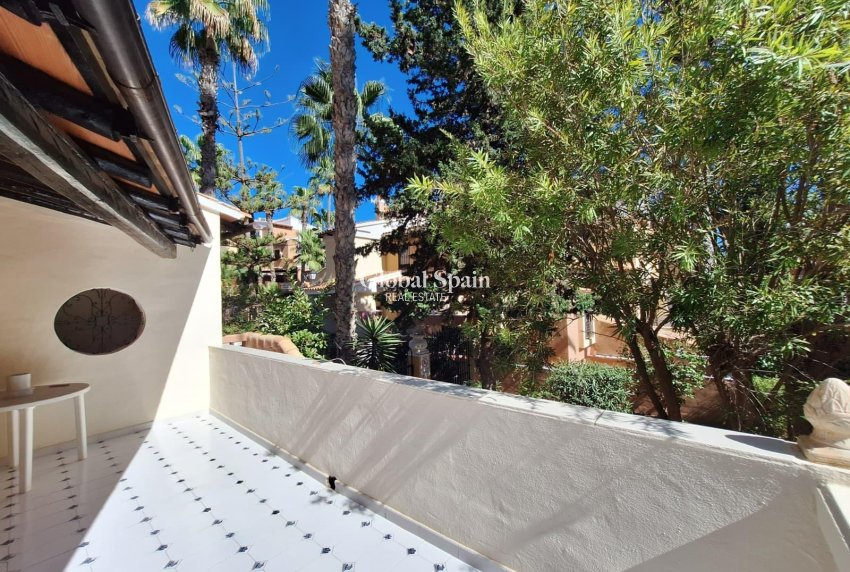 Venta - APARTAMENTO -
TORREVIEJA - Los Frutales