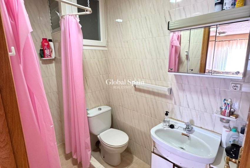 Venta - APARTAMENTO -
TORREVIEJA - Miramar - Torre Del Moro