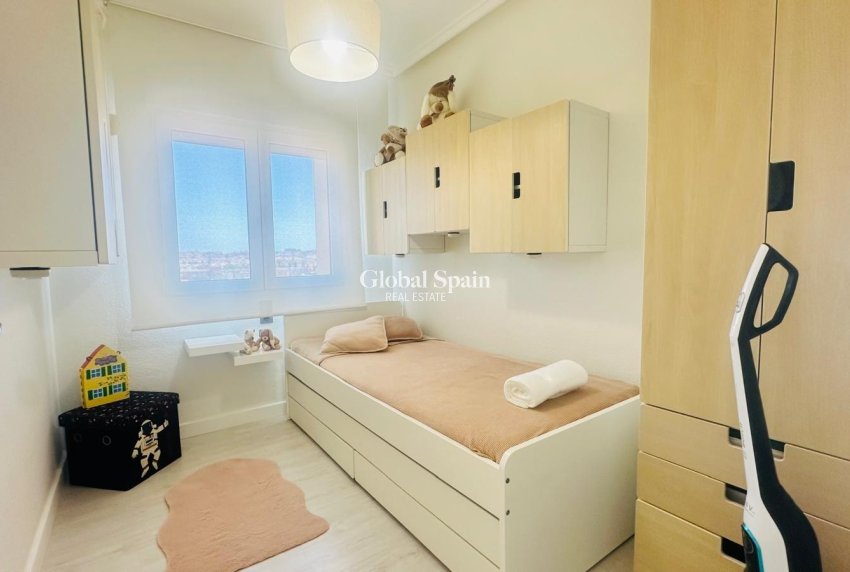 Venta - APARTAMENTO -
TORREVIEJA - Nueva Torrevieja