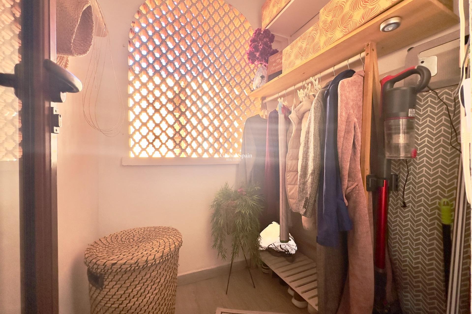 Venta - APARTAMENTO -
TORREVIEJA - Nueva Torrevieja