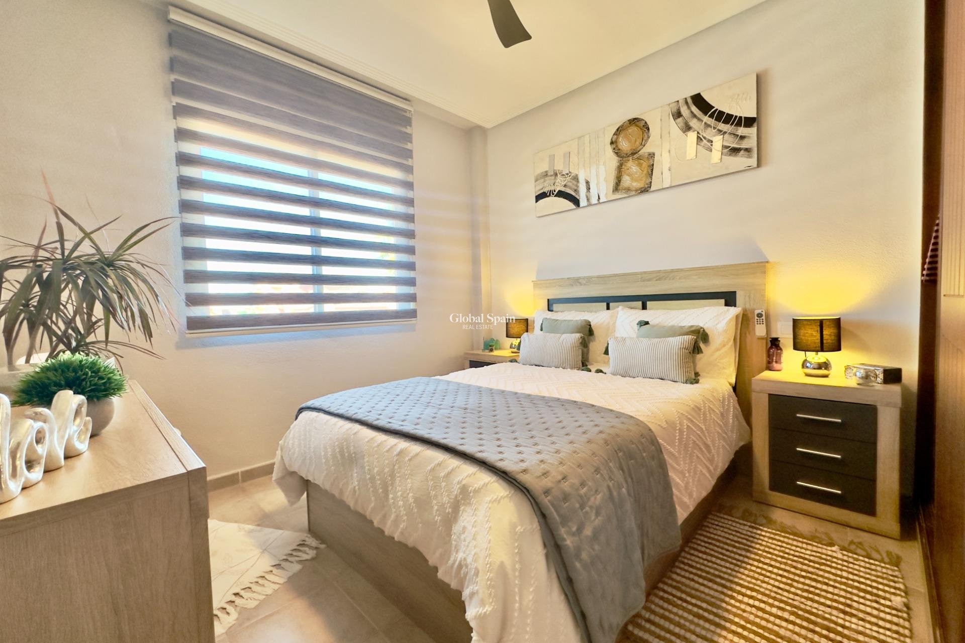 Venta - APARTAMENTO -
TORREVIEJA - Nueva Torrevieja