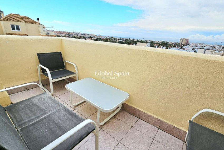 Venta - APARTAMENTO -
TORREVIEJA - Nueva Torrevieja