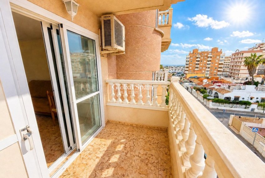 Venta - APARTAMENTO -
TORREVIEJA - Nueva Torrevieja