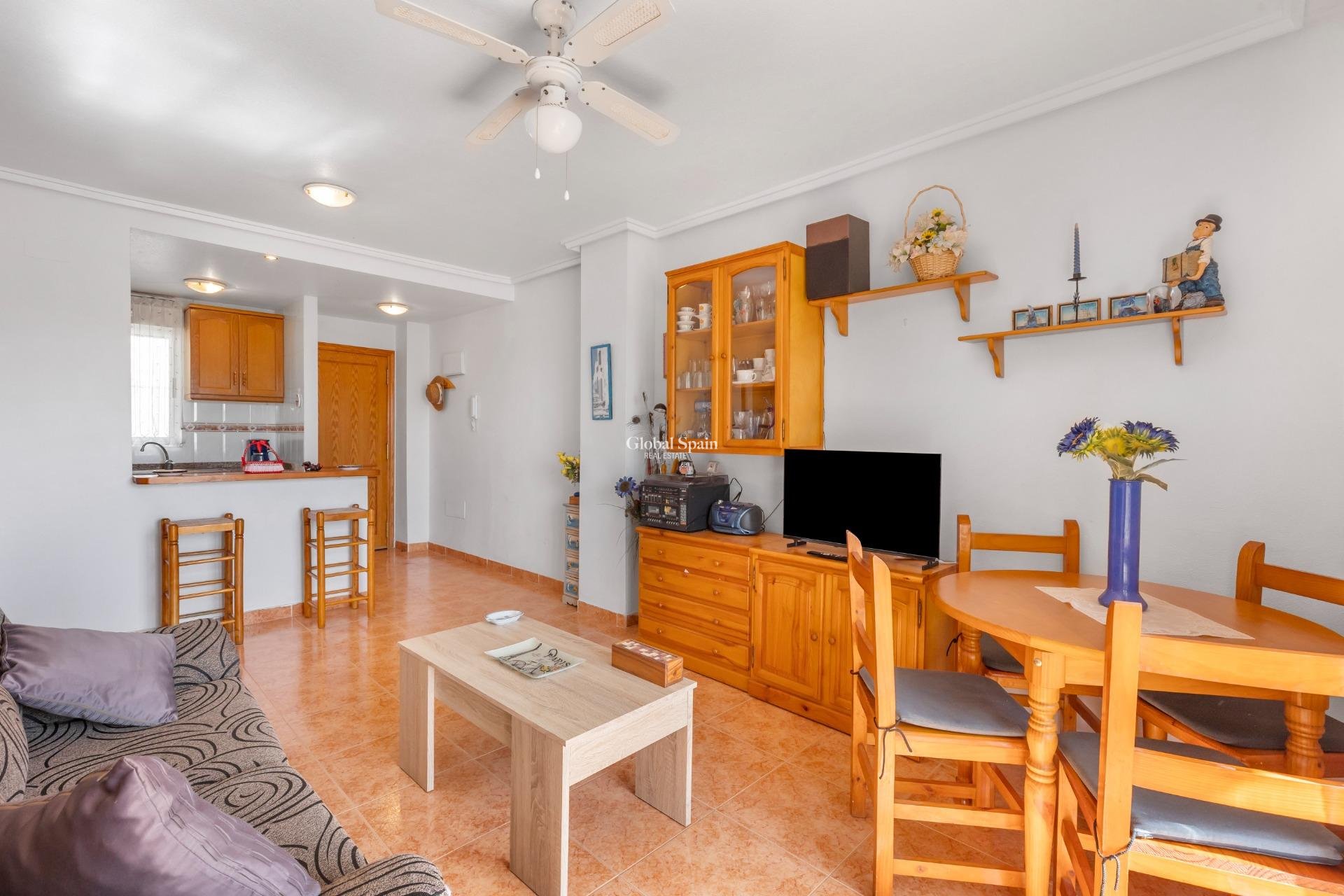 Venta - APARTAMENTO -
TORREVIEJA - Nueva Torrevieja