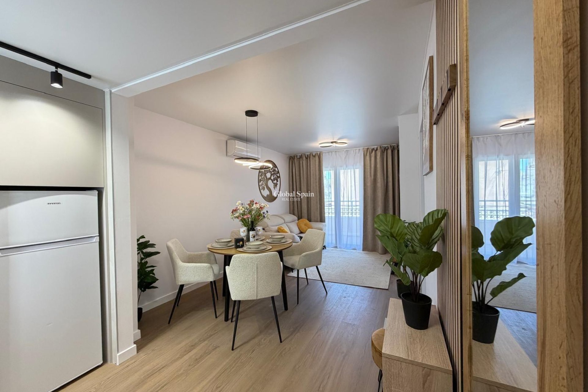 Venta - APARTAMENTO -
TORREVIEJA - Nueva Torrevieja