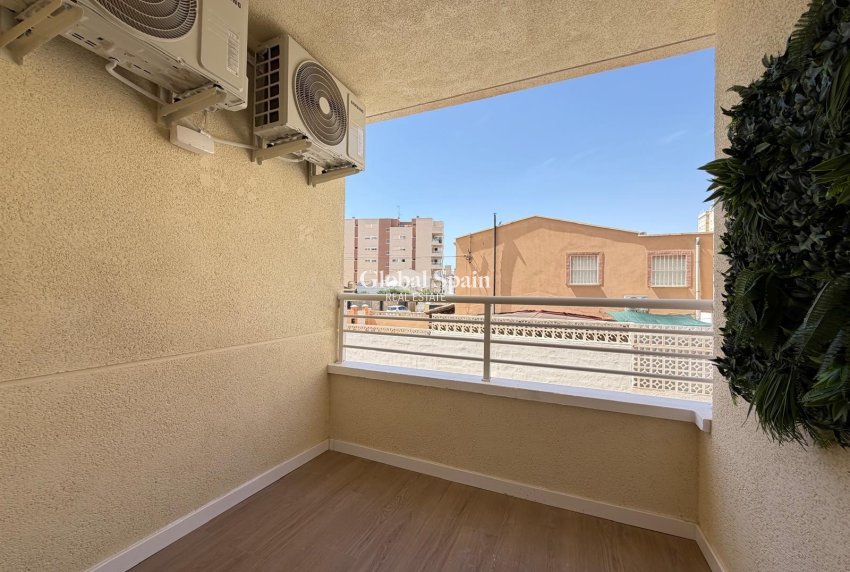 Venta - APARTAMENTO -
TORREVIEJA - Nueva Torrevieja