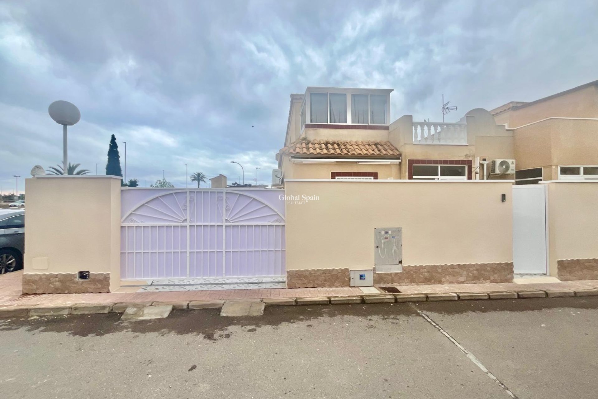 Venta - APARTAMENTO -
TORREVIEJA - Paraje Natural