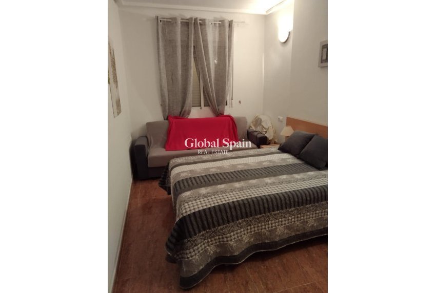 Venta - APARTAMENTO -
TORREVIEJA - Parque Acuático - Sector 25