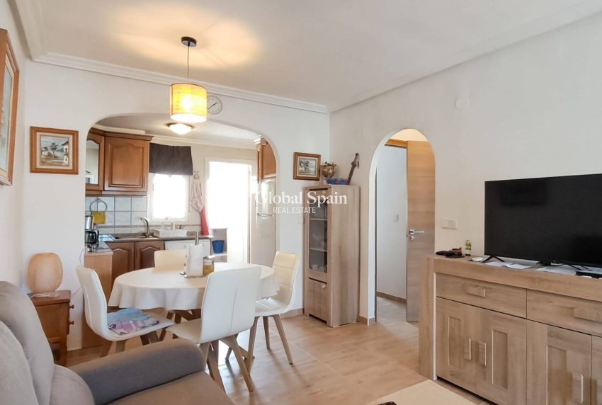 Venta - APARTAMENTO -
TORREVIEJA - Parque Acuático - Sector 25