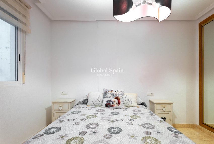 Venta - APARTAMENTO -
TORREVIEJA - Parque de las Naciones