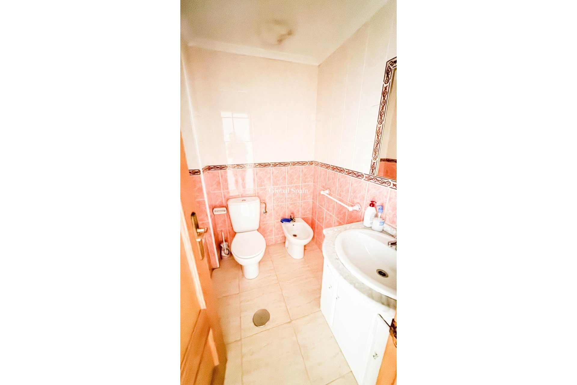 Venta - APARTAMENTO -
TORREVIEJA - Parque de las Naciones