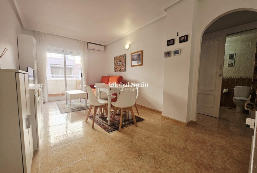 Venta - APARTAMENTO -
TORREVIEJA - Parque de las Naciones