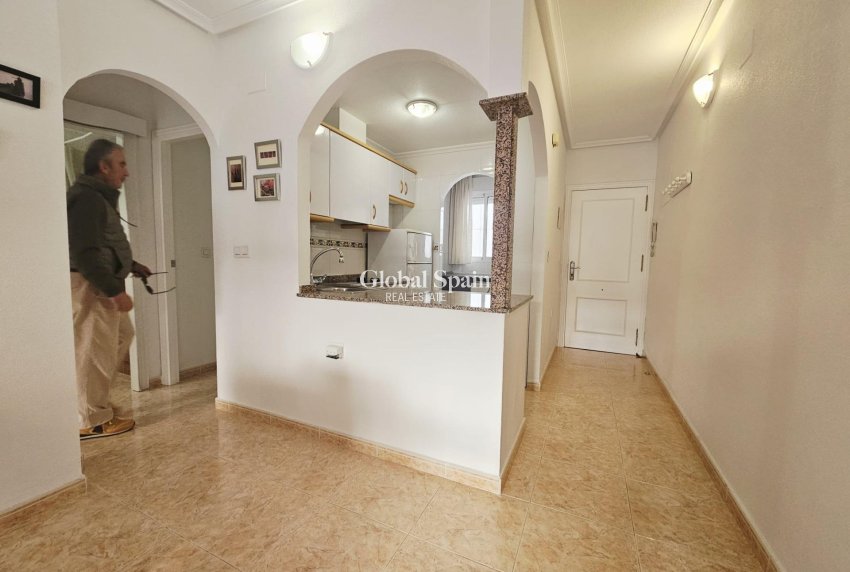 Venta - APARTAMENTO -
TORREVIEJA - Parque de las Naciones