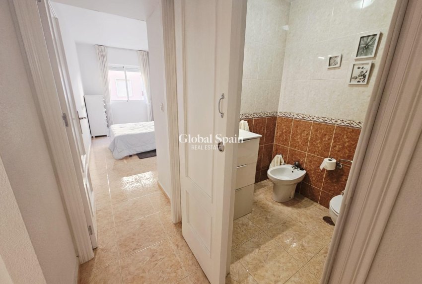 Venta - APARTAMENTO -
TORREVIEJA - Parque de las Naciones