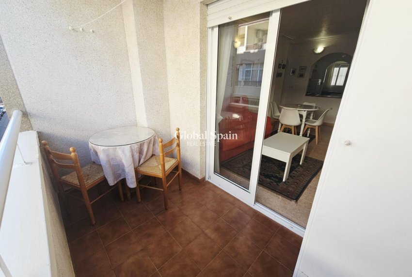 Venta - APARTAMENTO -
TORREVIEJA - Parque de las Naciones
