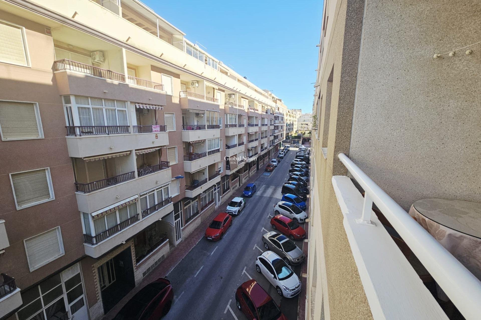 Venta - APARTAMENTO -
TORREVIEJA - Parque de las Naciones