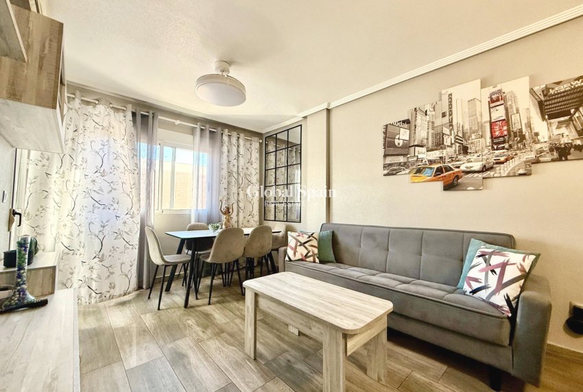 Venta - APARTAMENTO -
TORREVIEJA - Parque de las Naciones