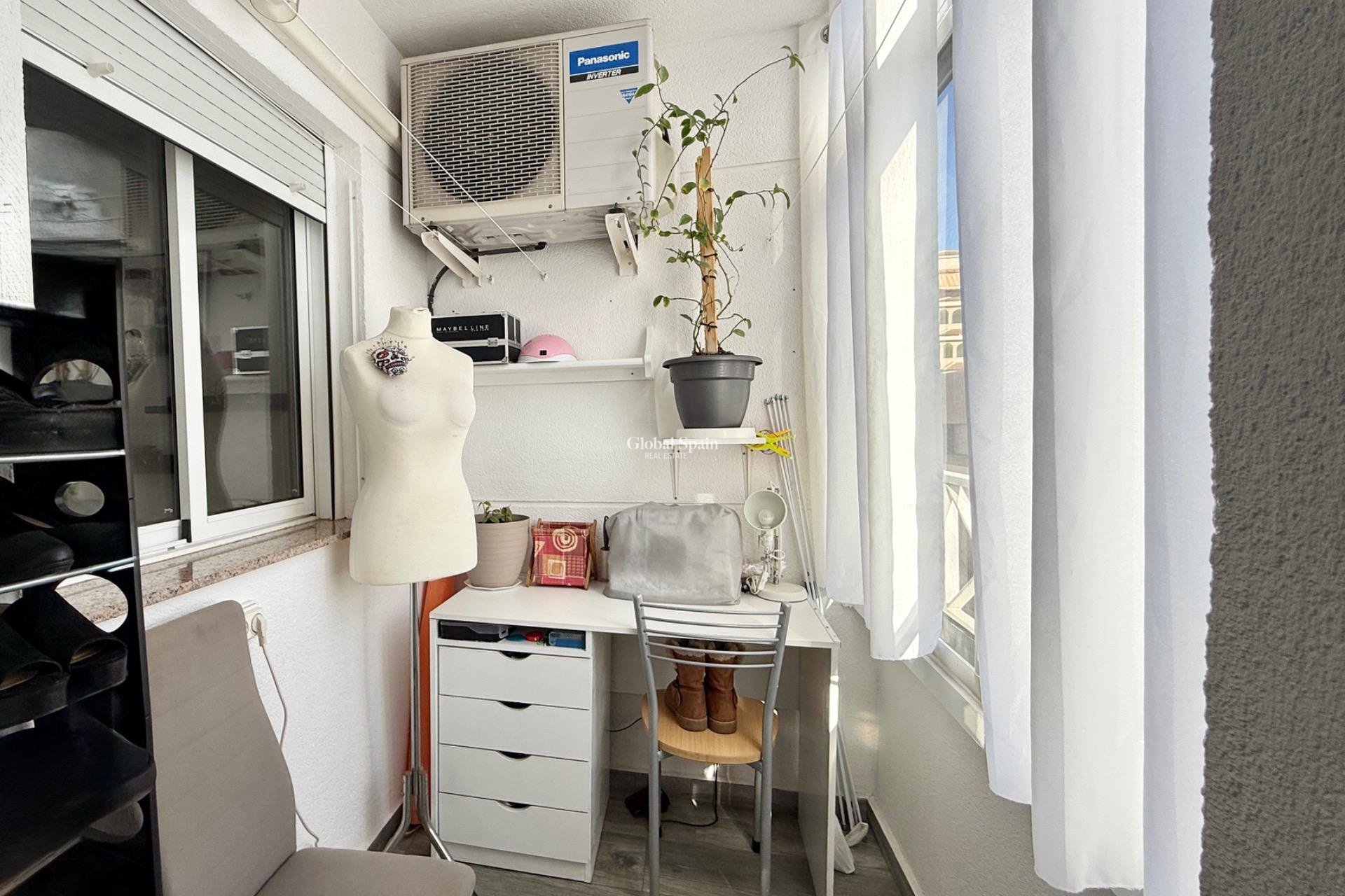 Venta - APARTAMENTO -
TORREVIEJA - Parque de las Naciones