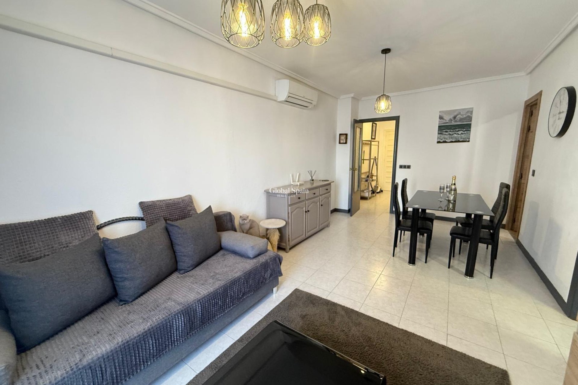 Venta - APARTAMENTO -
TORREVIEJA - Parque de las Naciones